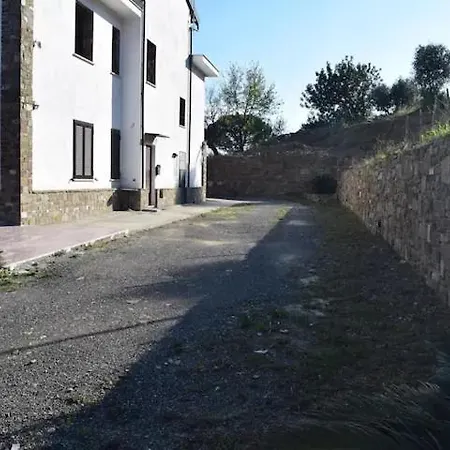 Sandro Apartment *